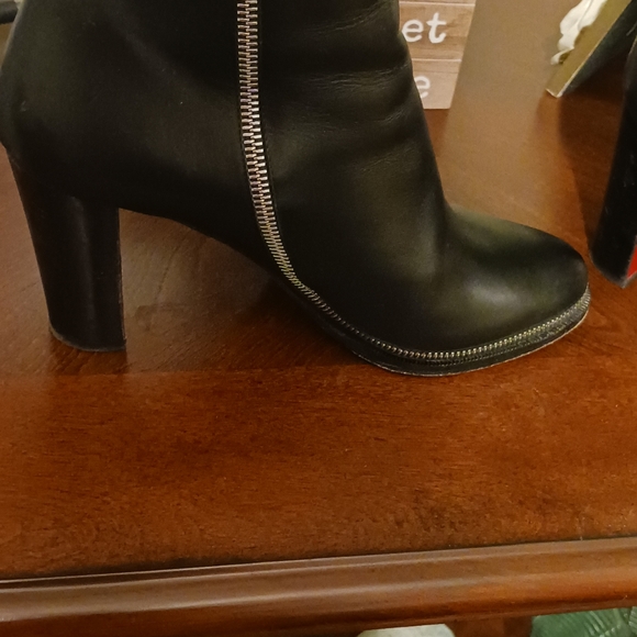 Christian louboutin bootie heels - Picture 9 of 11